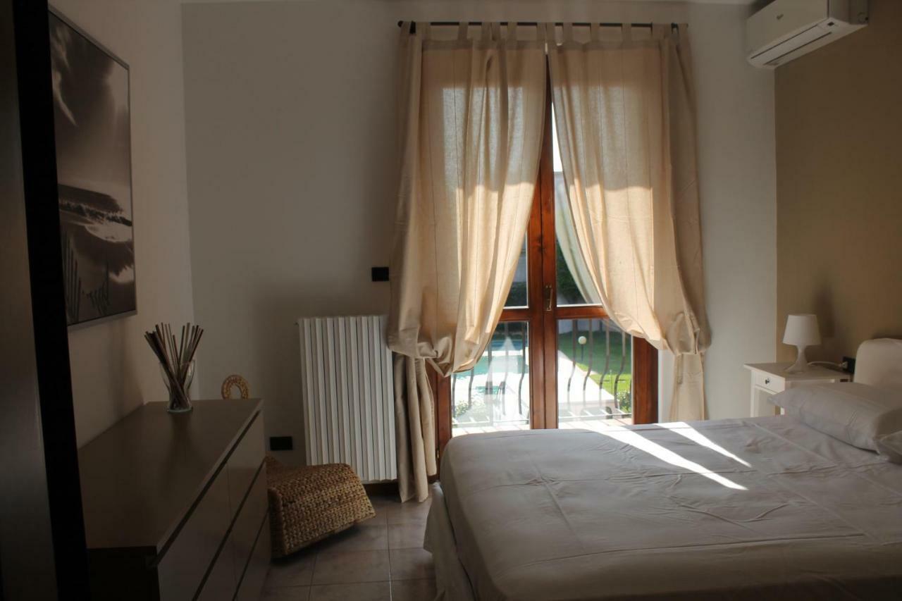 Indesenzano Apartment Desenzano del Garda Bagian luar foto