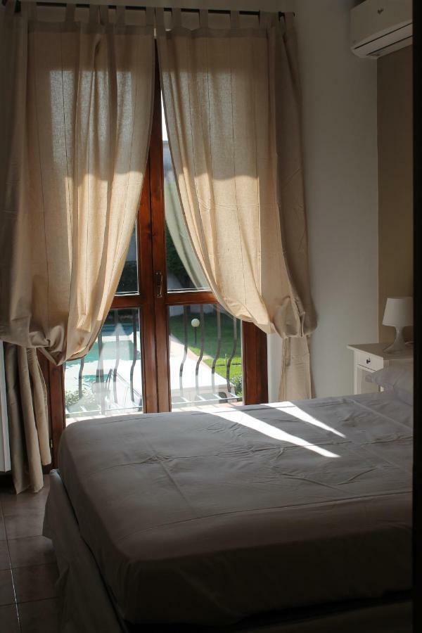 Indesenzano Apartment Desenzano del Garda Bagian luar foto